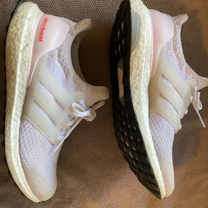 Adidas ultra boost 5.0  Almost Pink/Cloud White/Turbo